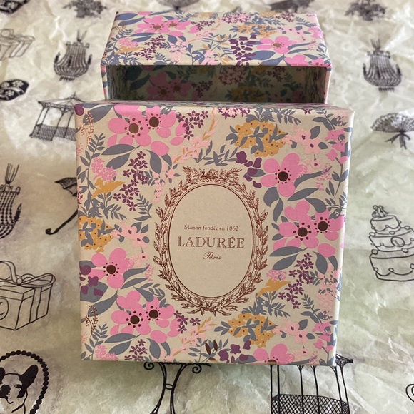 Laduree bag & box set - Picture 5 of 16